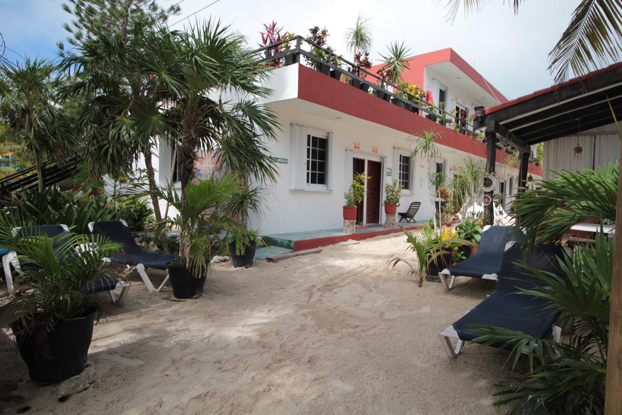 Villas Roseliz 푼타 알렌 외부 사진